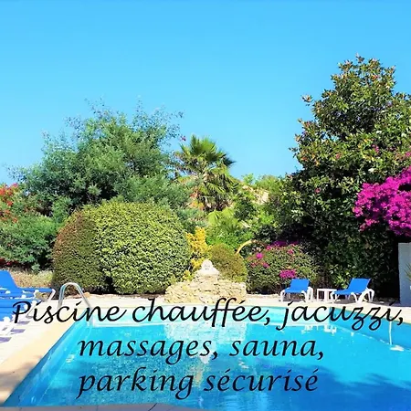 Les Jardins De Bormes, Sauna & Jacuzzi Отель 3*