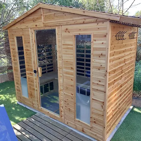 Les Jardins De Bormes, Sauna & Jacuzzi 3* Борм-ле-Мимоза