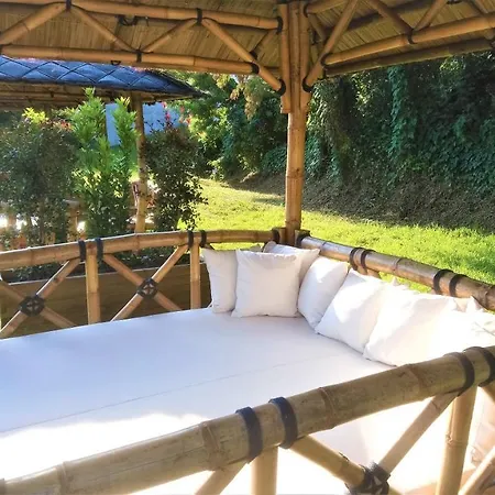 Hotel Les Jardins De