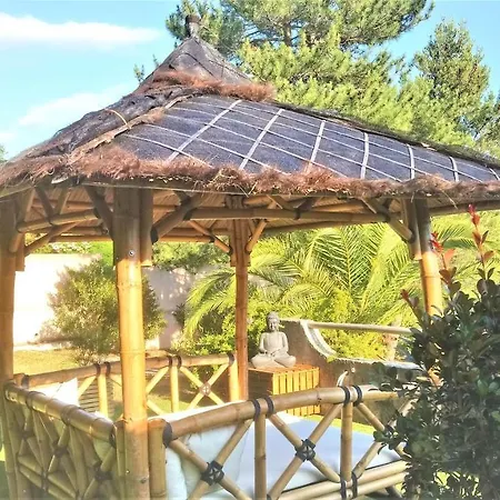 酒店 Les Jardins De Bormes, Sauna & Jacuzzi 博尔马斯·莱斯·米默萨斯