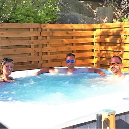 Les Jardins De Bormes, Sauna & Jacuzzi