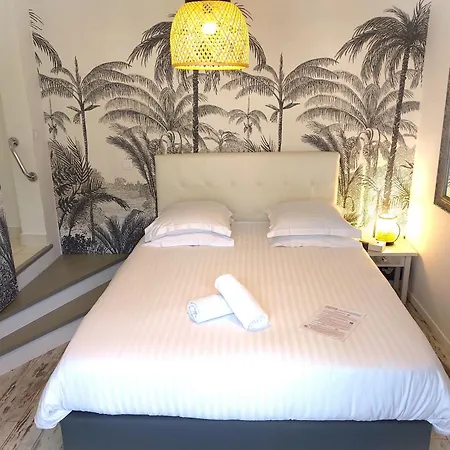 酒店 Les Jardins De Bormes, Sauna & Jacuzzi 3*