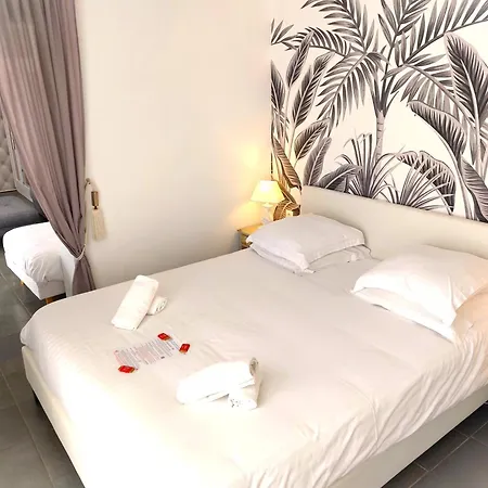 酒店 Les Jardins De Bormes, Sauna & Jacuzzi 博尔马斯·莱斯·米默萨斯