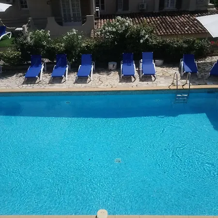 Les Jardins De Bormes, De Charme Et Detente, Espace Bien-etre Avec Sauna & Jacuzzi - Adult Only 3*