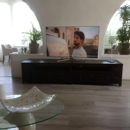 Les Jardins De Bormes, De Charme Et Detente, Espace Bien-etre Avec Sauna & Jacuzzi - Adult Only Otel