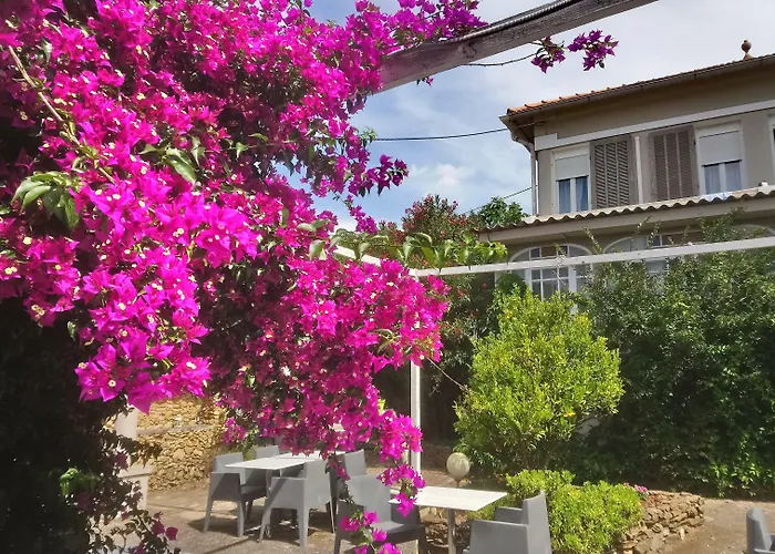 Les Jardins De Bormes, Adult Only Avec Sauna & Jacuzzi Hotel 3*