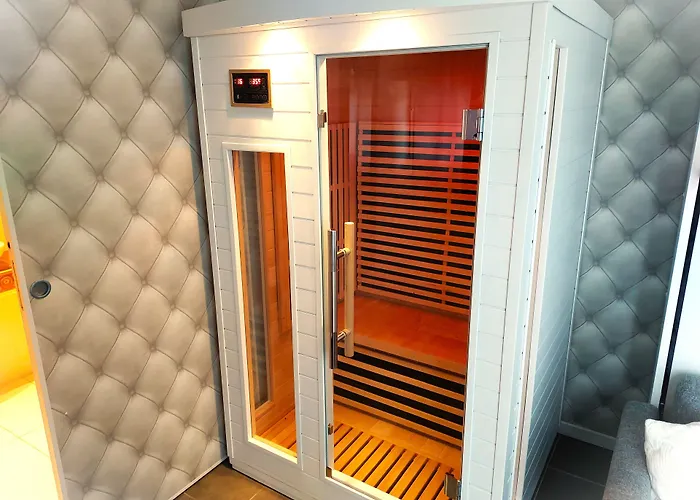 Les Jardins De Bormes, Adult Only Avec Sauna & Jacuzzi